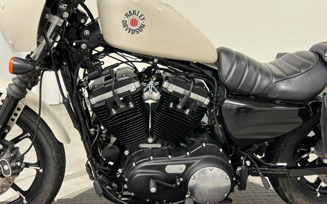 2022 Harley-Davidson Sportster 883 Iron (XL883N)