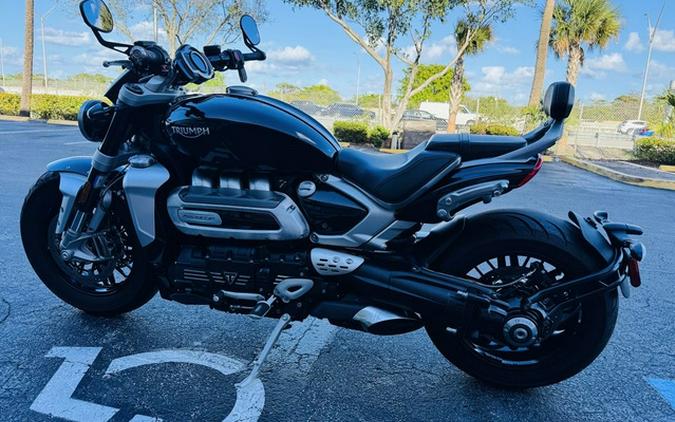 2022 Triumph Rocket 3 R Sapphire Black