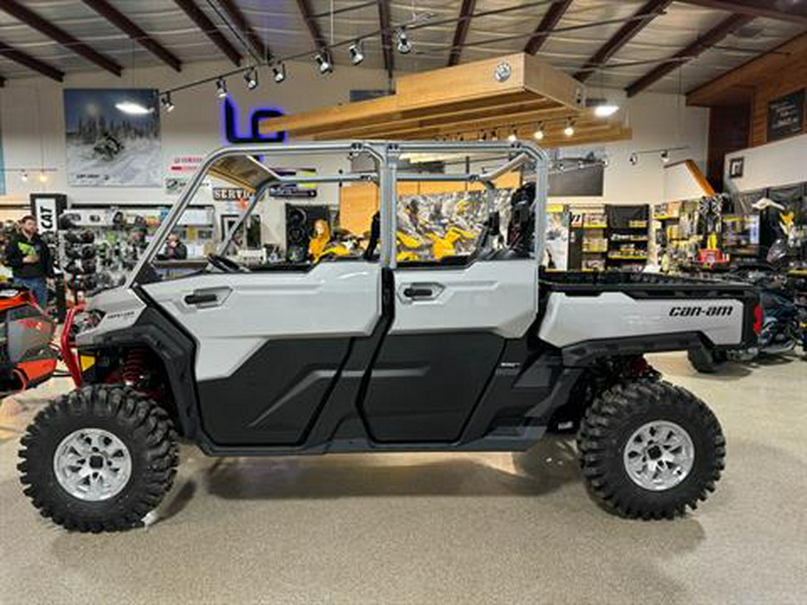 2024 Can-Am Defender MAX X MR With Half Doors HD10