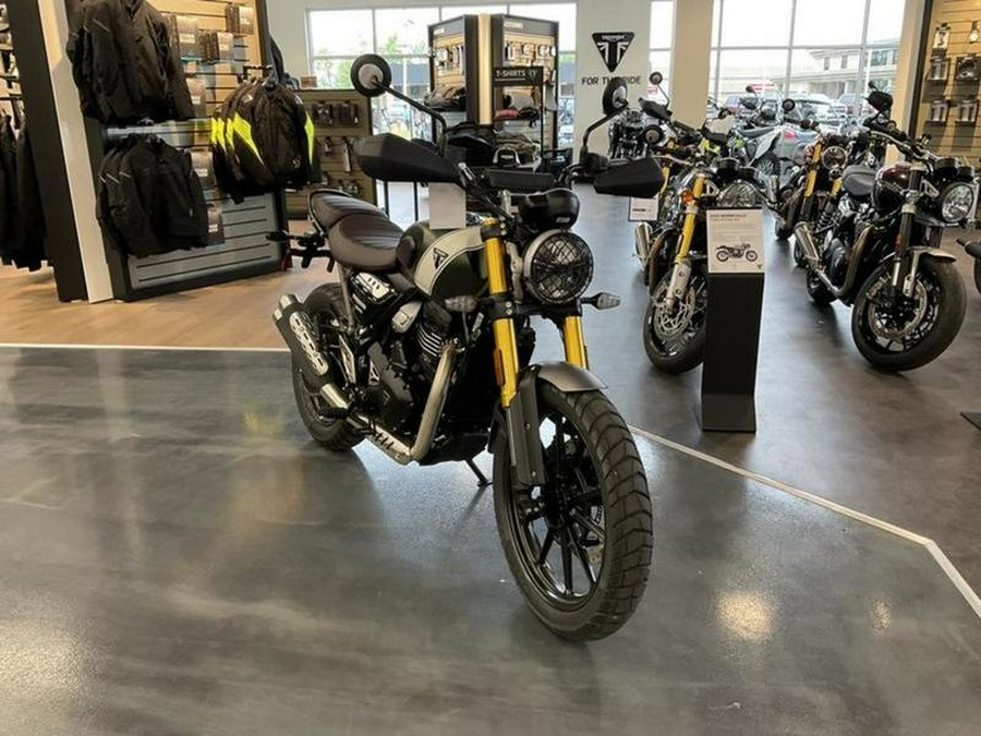 2024 Triumph Scrambler 400 X Matte Khaki Green / Fusion White