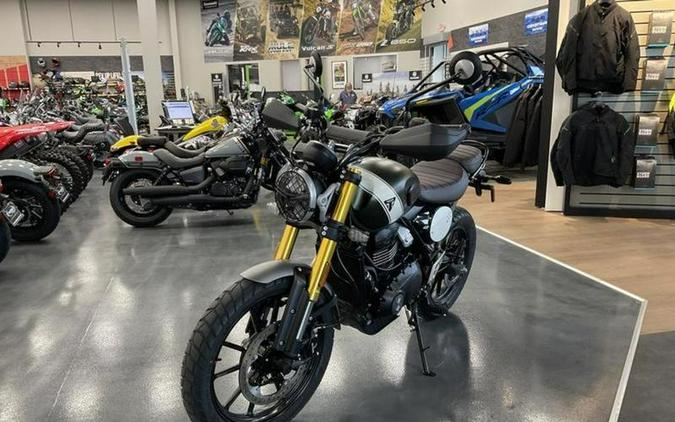 2024 Triumph Scrambler 400 X Matte Khaki Green / Fusion White