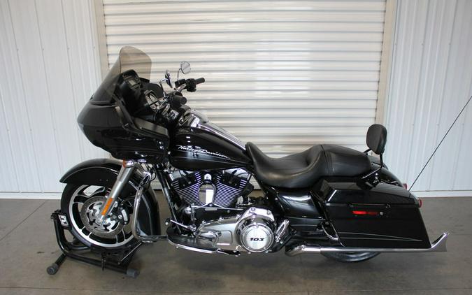 2011 Harley-Davidson® FLTRX - Road Glide® Custom