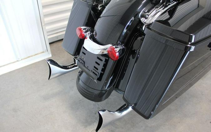 2011 Harley-Davidson® FLTRX - Road Glide® Custom