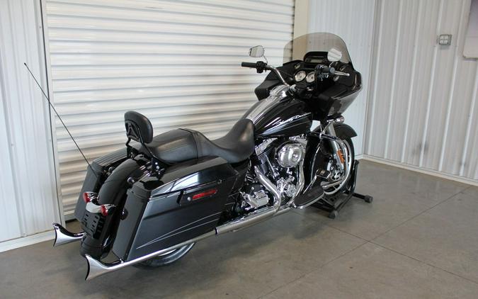 2011 Harley-Davidson® FLTRX - Road Glide® Custom