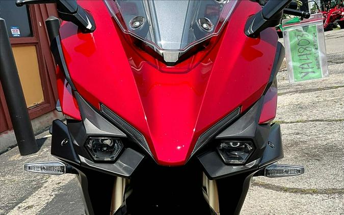 2024 Suzuki GSX-S1000GT Plus