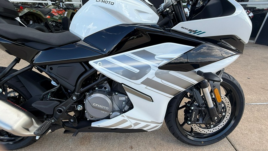 2026 CFMOTO SS 300