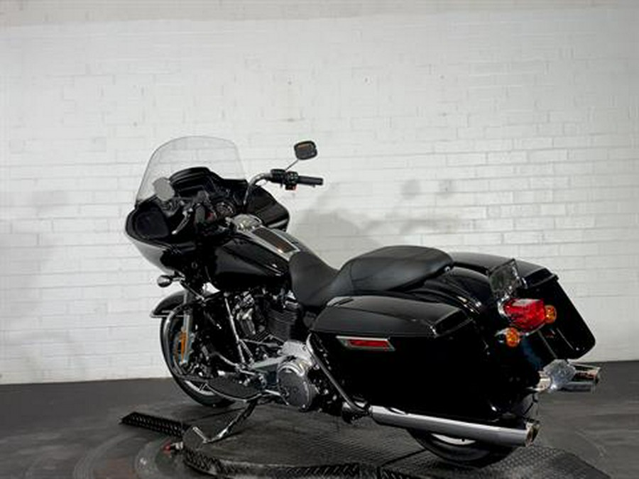 2025 Harley-Davidson Road Glide Police