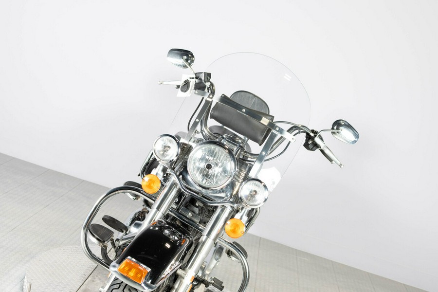 2017 Harley-Davidson Heritage Softail Classic FLSTC