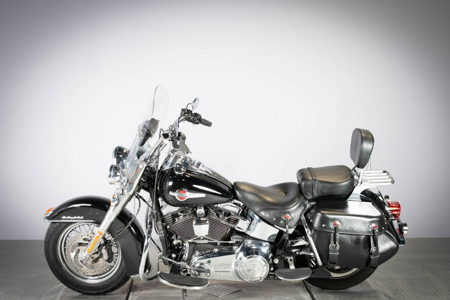 2017 Harley-Davidson Heritage Softail Classic FLSTC