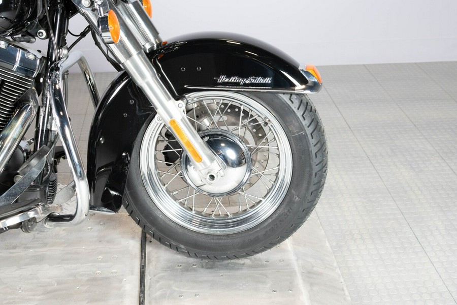 2017 Harley-Davidson Heritage Softail Classic FLSTC