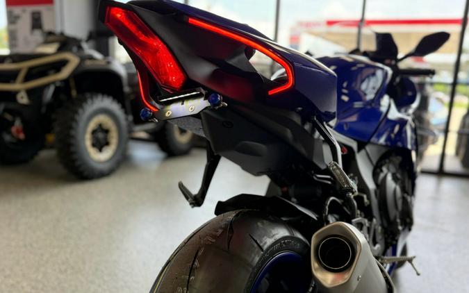 2026 Yamaha YZF-R1