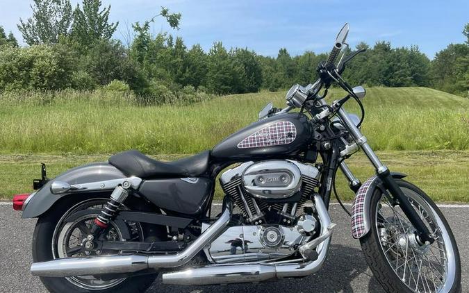 2005 Harley-Davidson® XL1200C - Sportster® Custom 1200