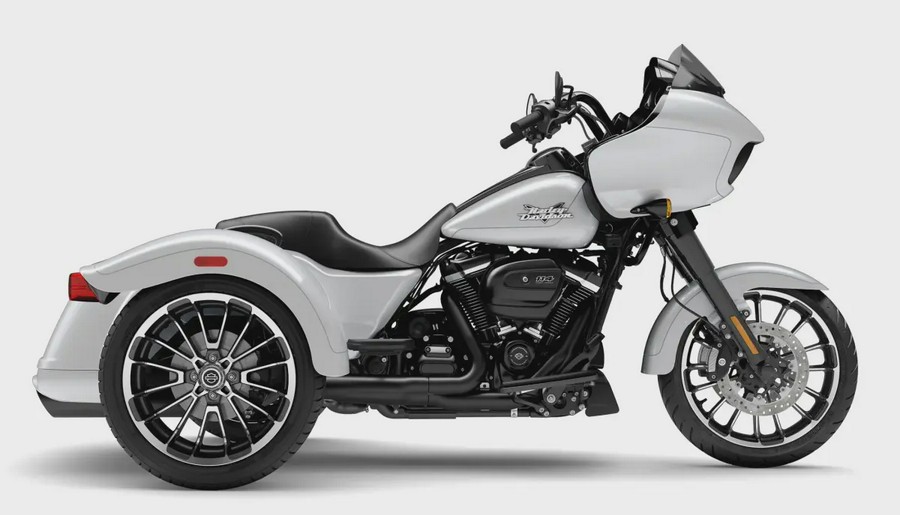 2025 Road Glide® 3 FLTRT