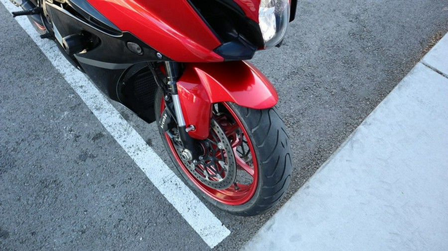 2025 Suzuki GSX-R1000