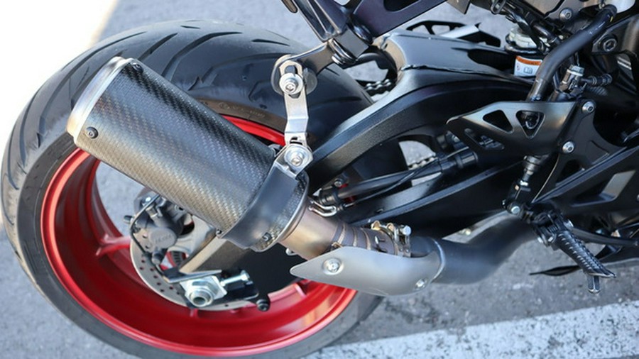 2025 Suzuki GSX-R1000