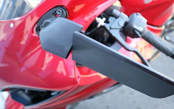 2025 Suzuki GSX-R1000