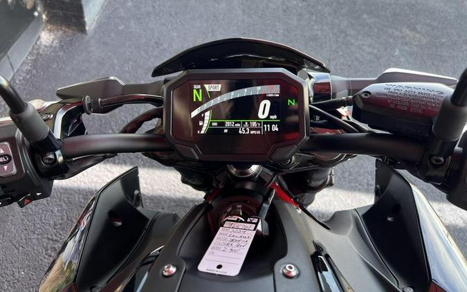 2024 Kawasaki Z900 ABS Metallic Spark Black/Metallic Matte Dark Gray