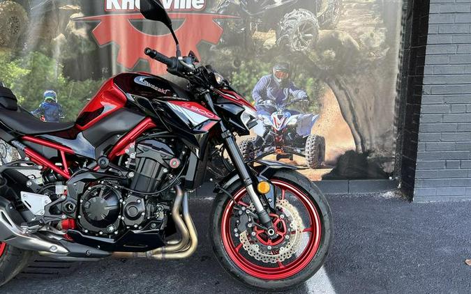 2024 Kawasaki Z900 ABS Metallic Spark Black/Metallic Matte Dark Gray
