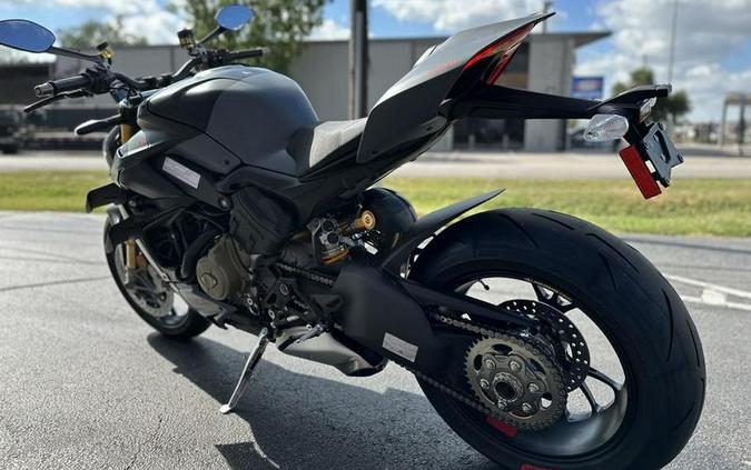 2024 Ducati Streetfighter V4 S Grey & Black