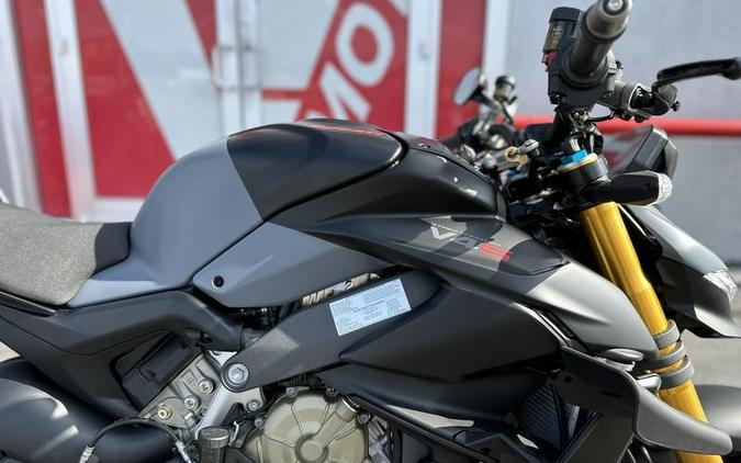 2024 Ducati Streetfighter V4 S Grey & Black