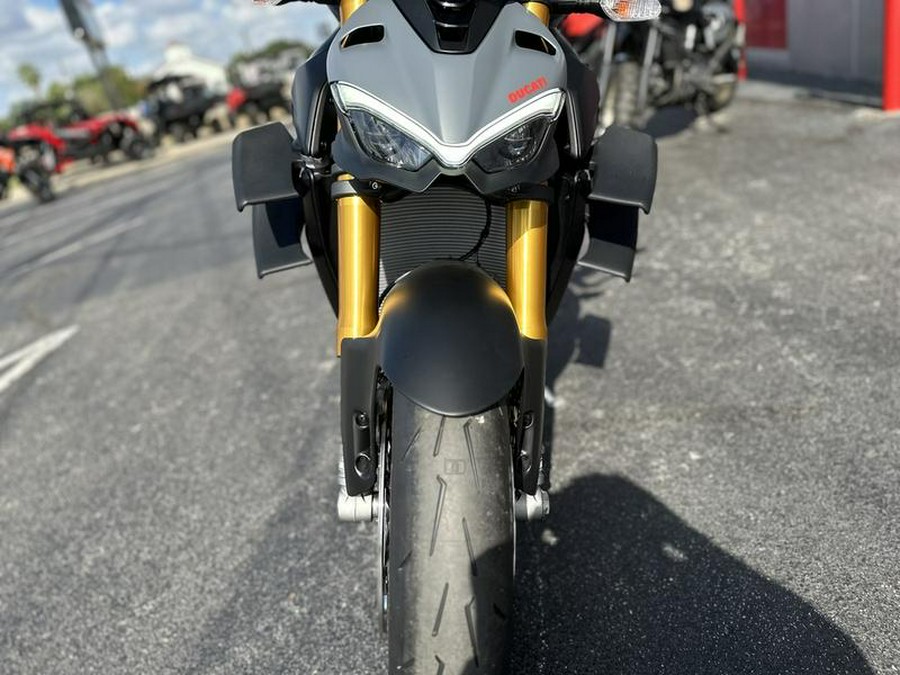 2024 Ducati Streetfighter V4 S Grey & Black