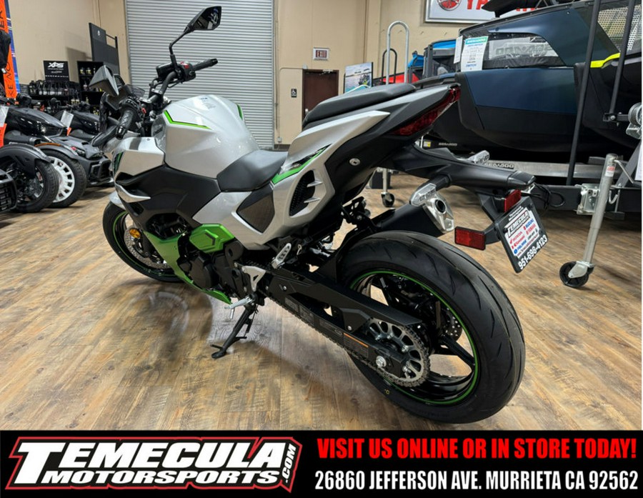 2024 Kawasaki Z7 Hybrid ABS