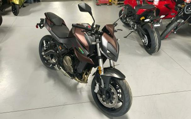 2023 QJMotor SRK 700