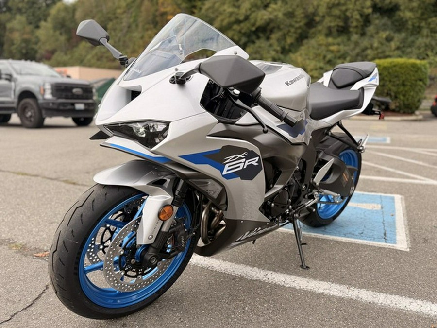 2027 Kawasaki Ninja ZX-6R ABS