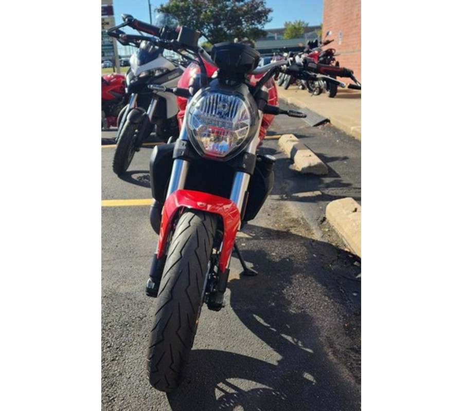 2018 Ducati Monster 821 Red