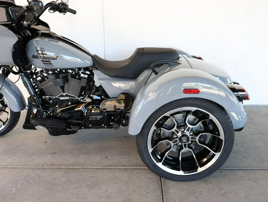 2026 Harley-Davidson® FLTRT - Road Glide® 3