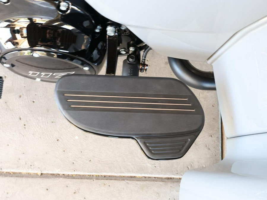 2026 Harley-Davidson® FLTRT - Road Glide® 3