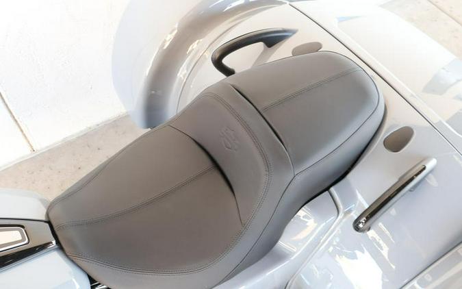 2026 Harley-Davidson® FLTRT - Road Glide® 3