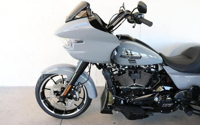 2026 Harley-Davidson® FLTRT - Road Glide® 3