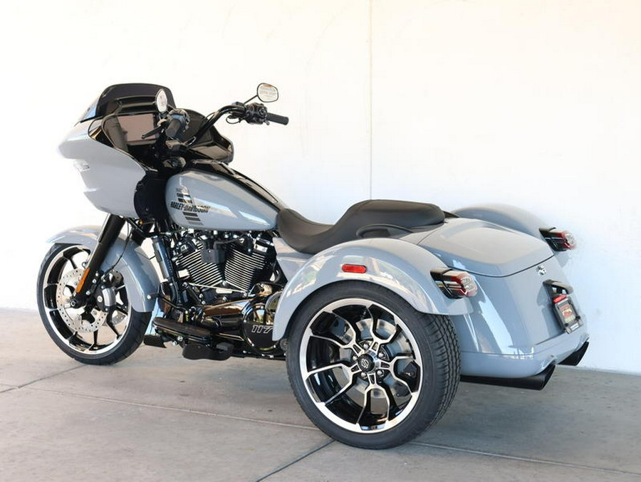 2026 Harley-Davidson® FLTRT - Road Glide® 3