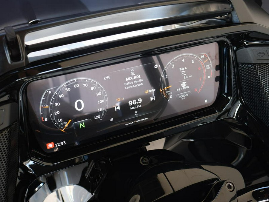 2026 Harley-Davidson® FLTRT - Road Glide® 3