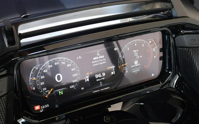 2026 Harley-Davidson® FLTRT - Road Glide® 3