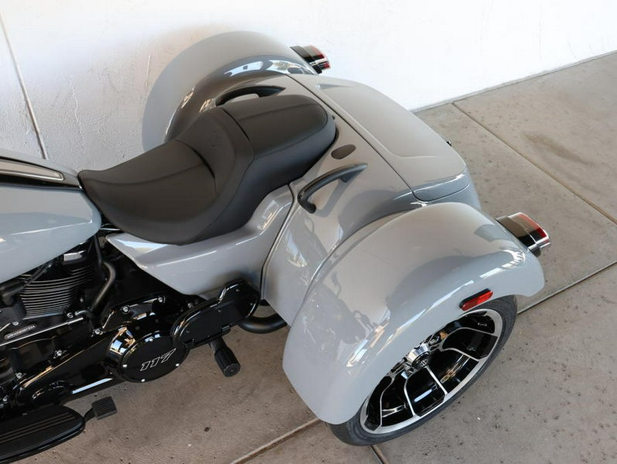 2026 Harley-Davidson® FLTRT - Road Glide® 3