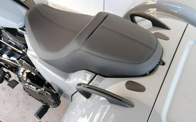 2026 Harley-Davidson® FLTRT - Road Glide® 3