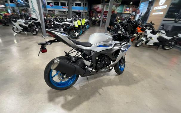 2027 Kawasaki NINJA ZX-6R ABS