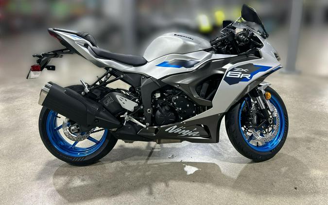 2027 Kawasaki NINJA ZX-6R ABS