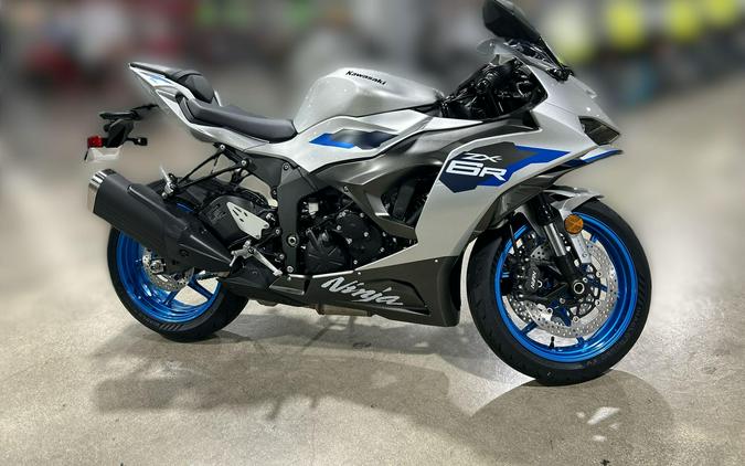 2027 Kawasaki NINJA ZX-6R ABS