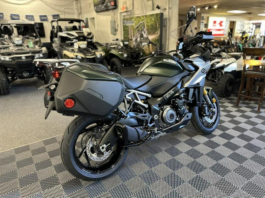 2024 Suzuki GSX-S1000GX Plus