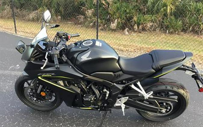 2026 Honda CBR650R E-Clutch