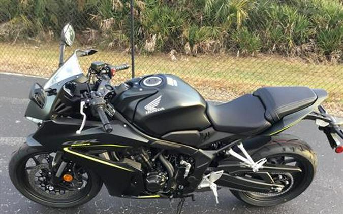 2026 Honda CBR650R E-Clutch