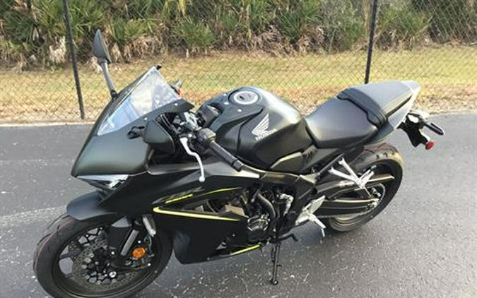 2026 Honda CBR650R E-Clutch