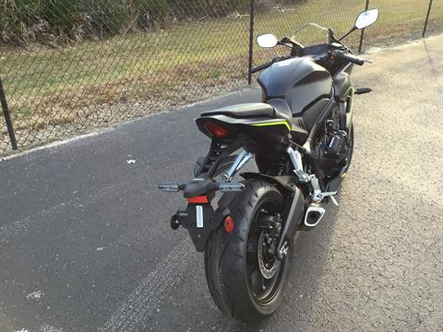 2026 Honda CBR650R E-Clutch