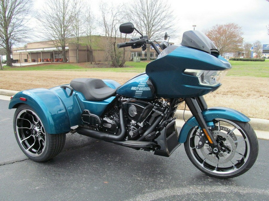 2026 Harley-Davidson FLTRT - Road Glide 3