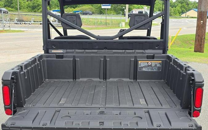 2026 Can-Am® Defender XT HD9
