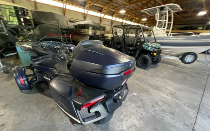 2022 Can-Am Spyder RT Sea-to-Sky