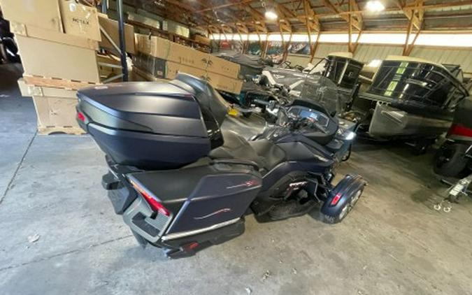 2022 Can-Am Spyder RT Sea-to-Sky